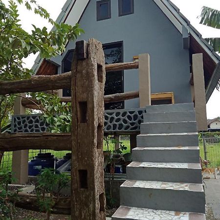 Joglopari Guesthouse Room 2 Bukan Untuk Pasangan Non Pasutri Tjepit Kültér fotó