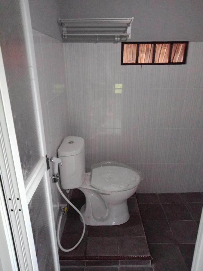 Joglopari Guesthouse Room 2 Bukan Untuk Pasangan Non Pasutri Tjepit Kültér fotó