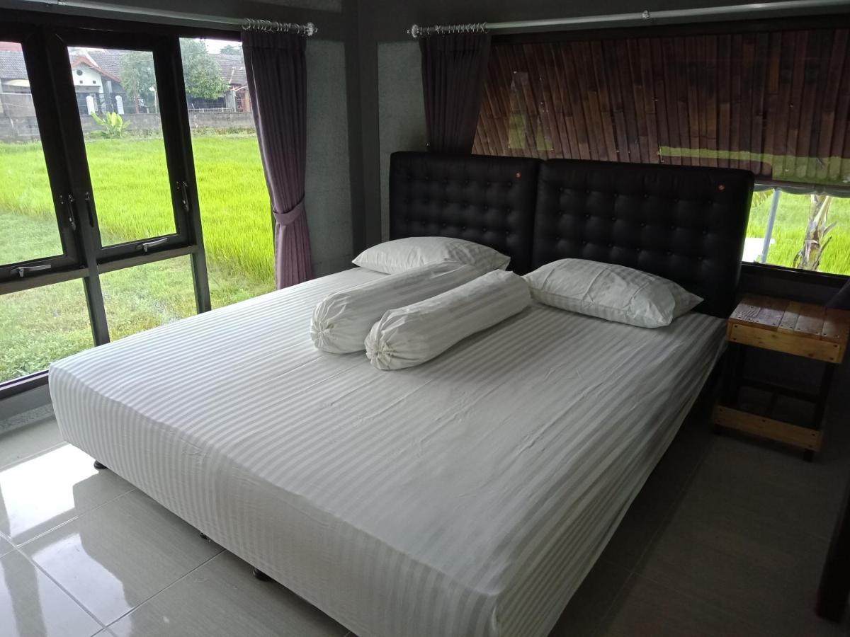 Joglopari Guesthouse Room 2 Bukan Untuk Pasangan Non Pasutri Tjepit Kültér fotó